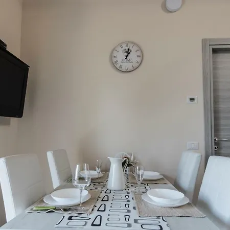 Apartment Sweet Lakeview Oggebbio